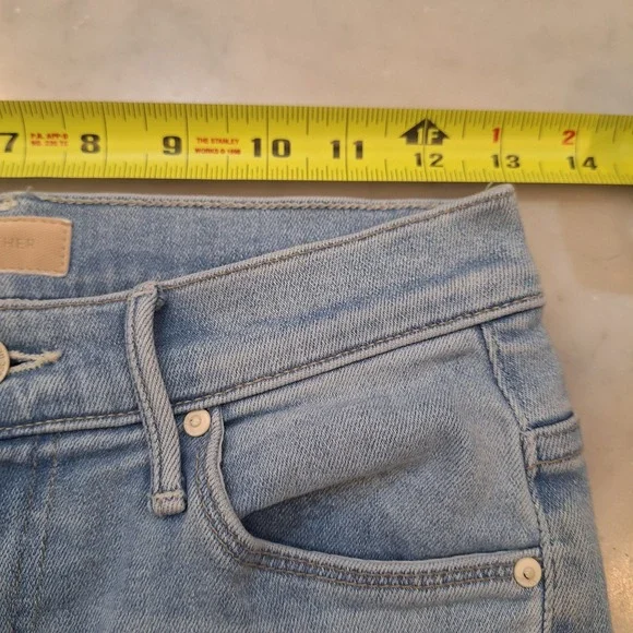 Mother The Weekender Fray Midrise Flare Jeans Sz 25 Blue Swimming Pool Sunday - Picture 5 of 10